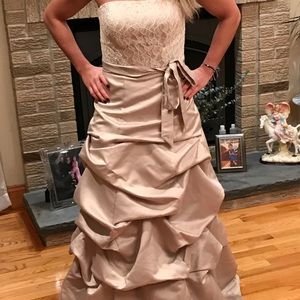 Prom/Formal Strapless Dress